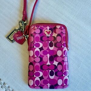 COACH POPPY Y2K Pink CC Signature Wristlet Wallet Card Case Heart Hang Tag, Cute